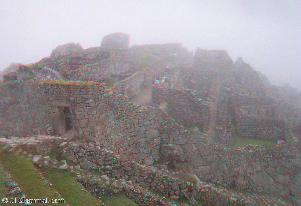 Peru - Machu Picchu - in the morning fog