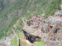 Peru - Machu Picchu - inside the ruins