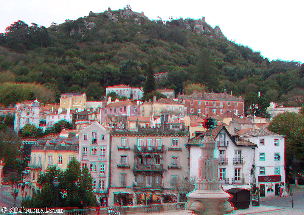 Sintra - view to Castelo dos Mouros